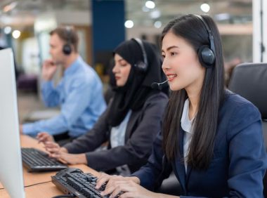happy-smiling-operator-asian-woman-customer-service-agent-with-headsets_33413-181 happy-smiling-operator-asian-woman-customer-service-agent-with-headsets_33413-181